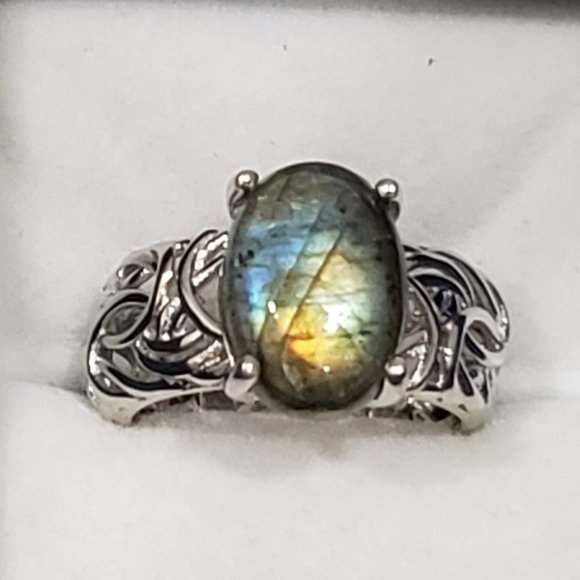 Labradorite solitaire ring in Platinum over Brass 6.70 cts size 8 - Picture 1 of 5